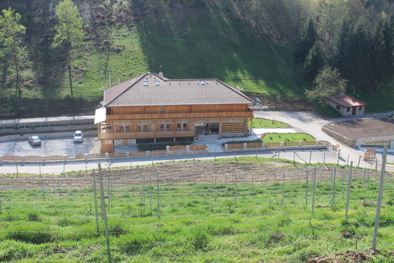 B&B Zlatna Nit Bosanska Krupa Bagian luar foto