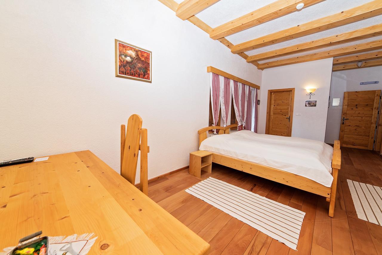 B&B Zlatna Nit Bosanska Krupa Bagian luar foto