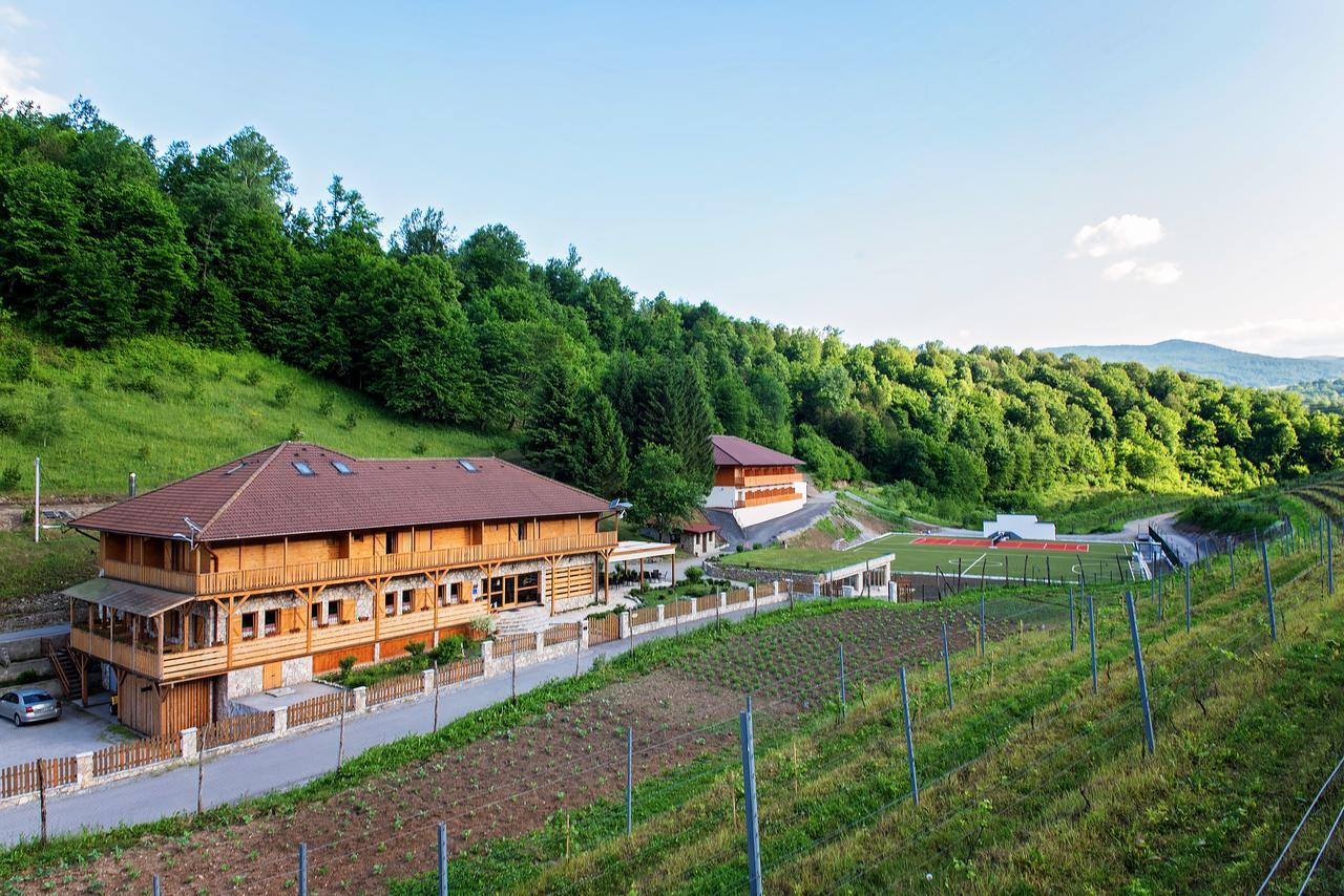 B&B Zlatna Nit Bosanska Krupa Bagian luar foto