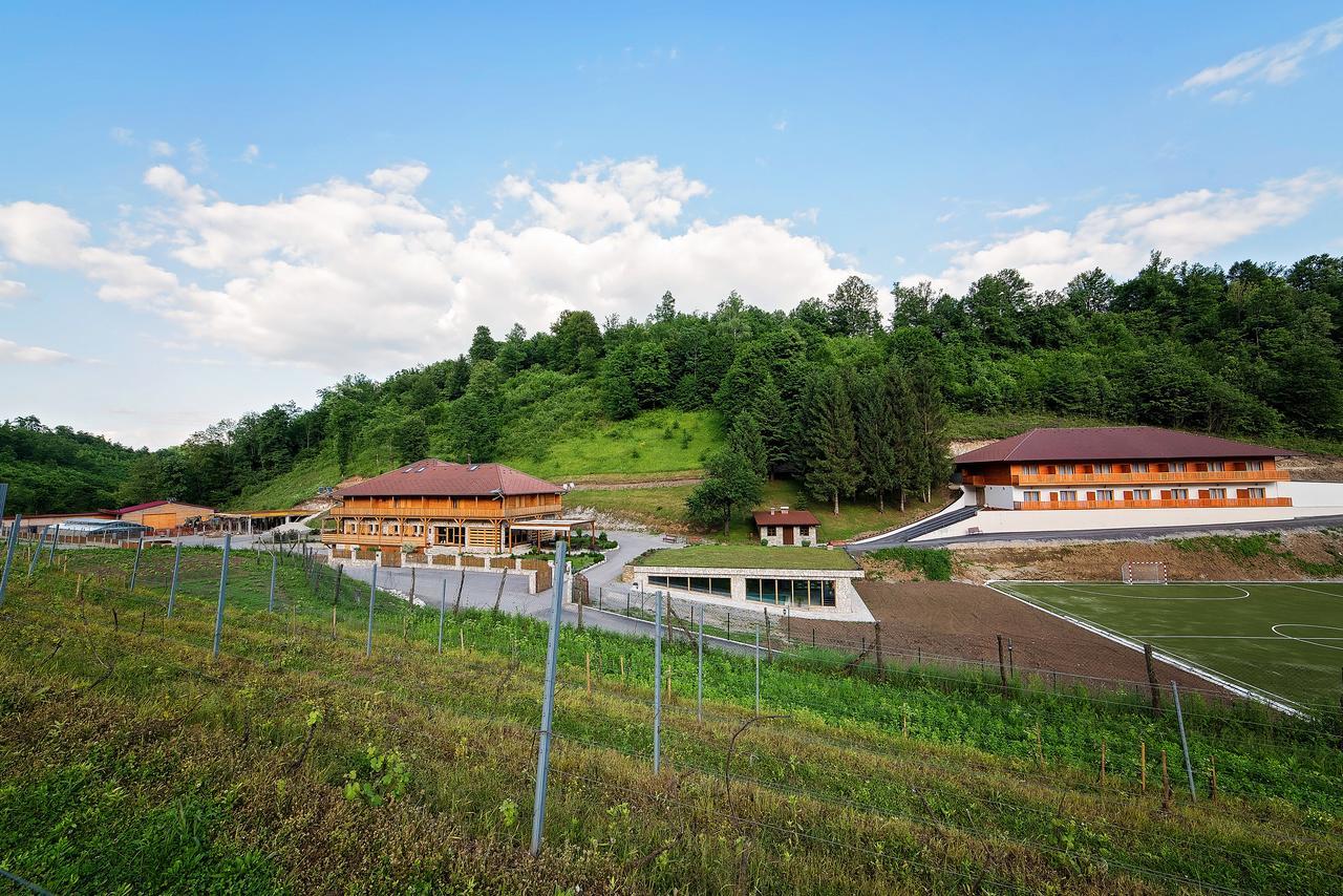 B&B Zlatna Nit Bosanska Krupa Bagian luar foto
